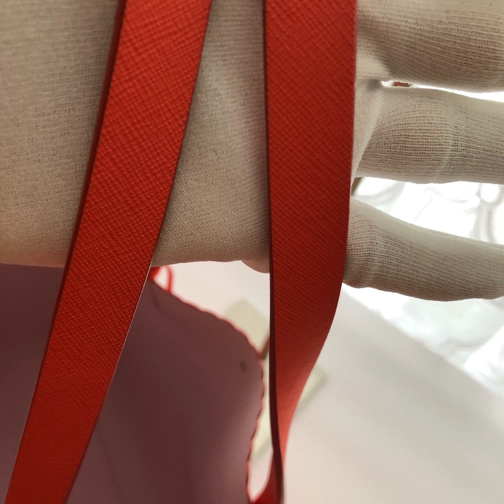 Kate Spade Coral Tote - Picture 15 of 17